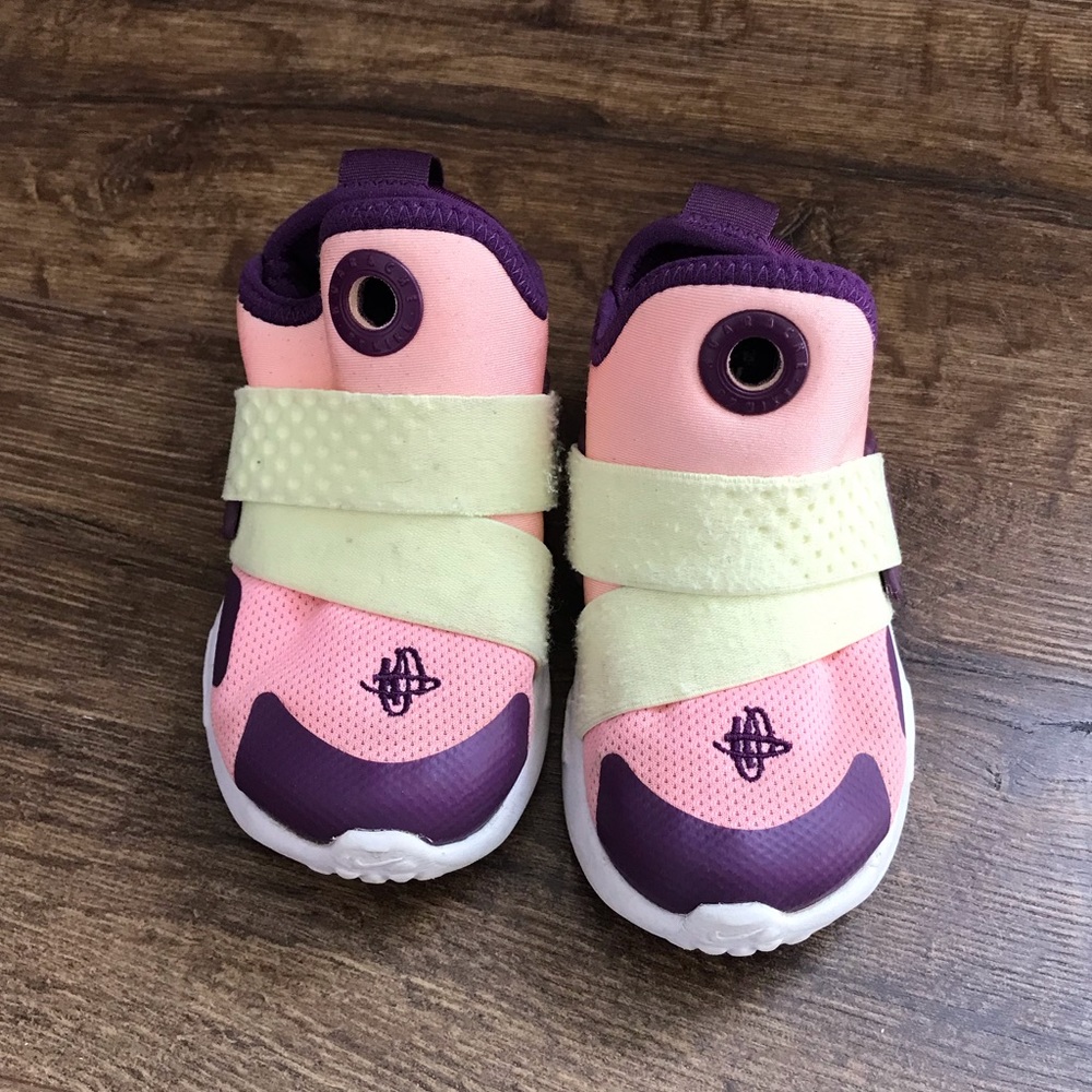 Nike slip-on sneakers 8C